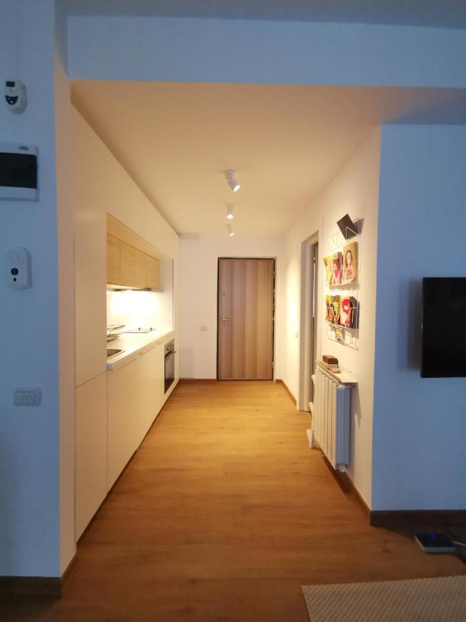 Central Double Studio With Amazing View Bukares Bagian luar foto